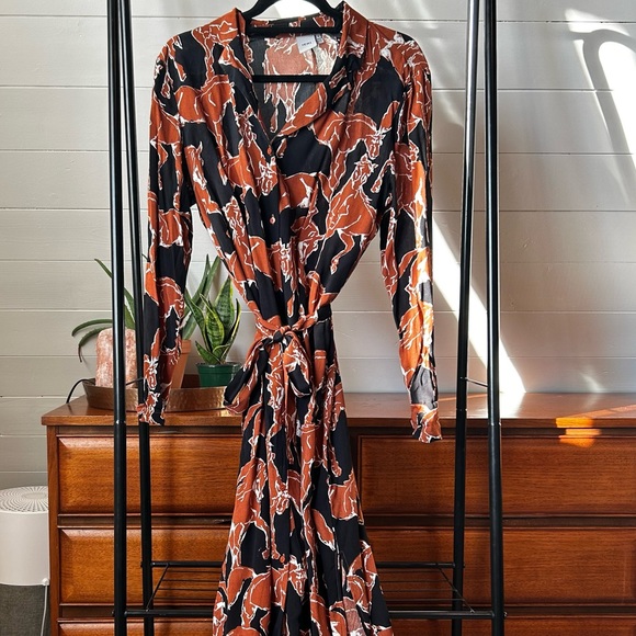 Horse Print Dress - Picture 2 of 6